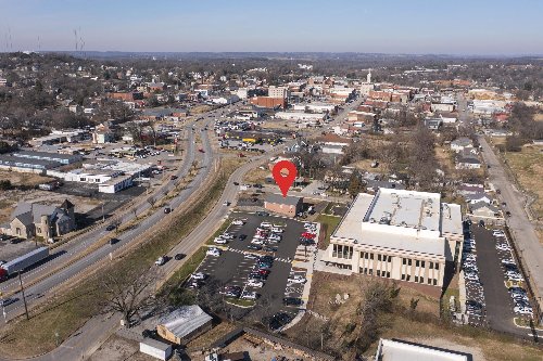 1113 S Main St, Columbia, TN  38401