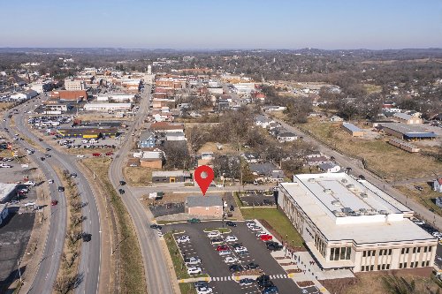1113 S Main St, Columbia, TN  38401