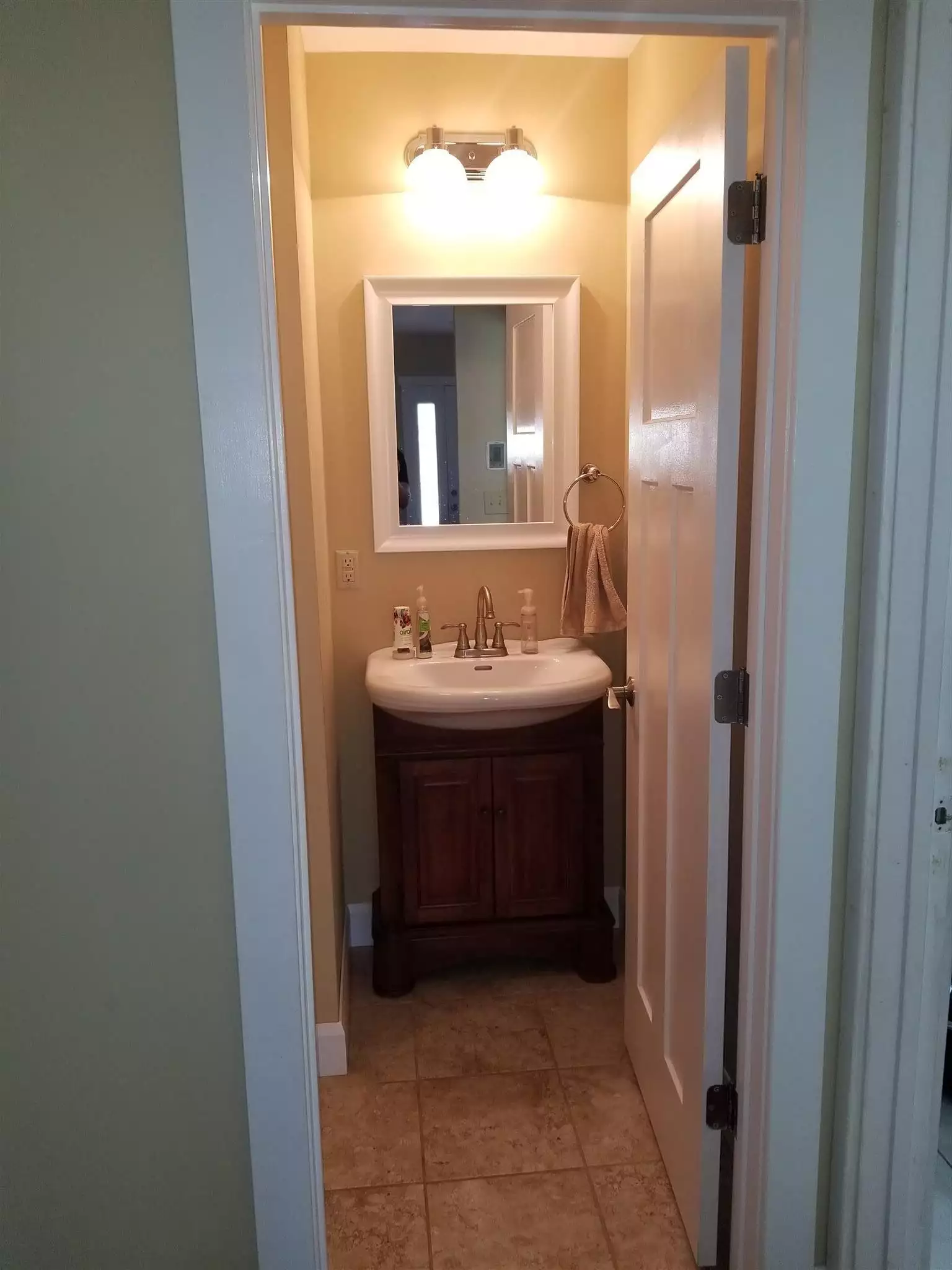 1110 Stratford Ave, Nashville, TN  37216