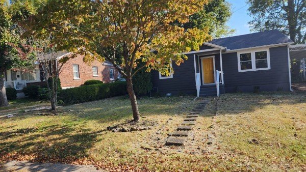 1713 Hillview Dr, Columbia, TN  38401