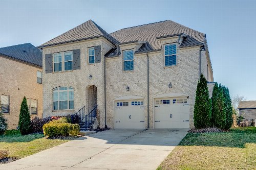 2309 Coppergate Way, Thompsons Station, TN  37179