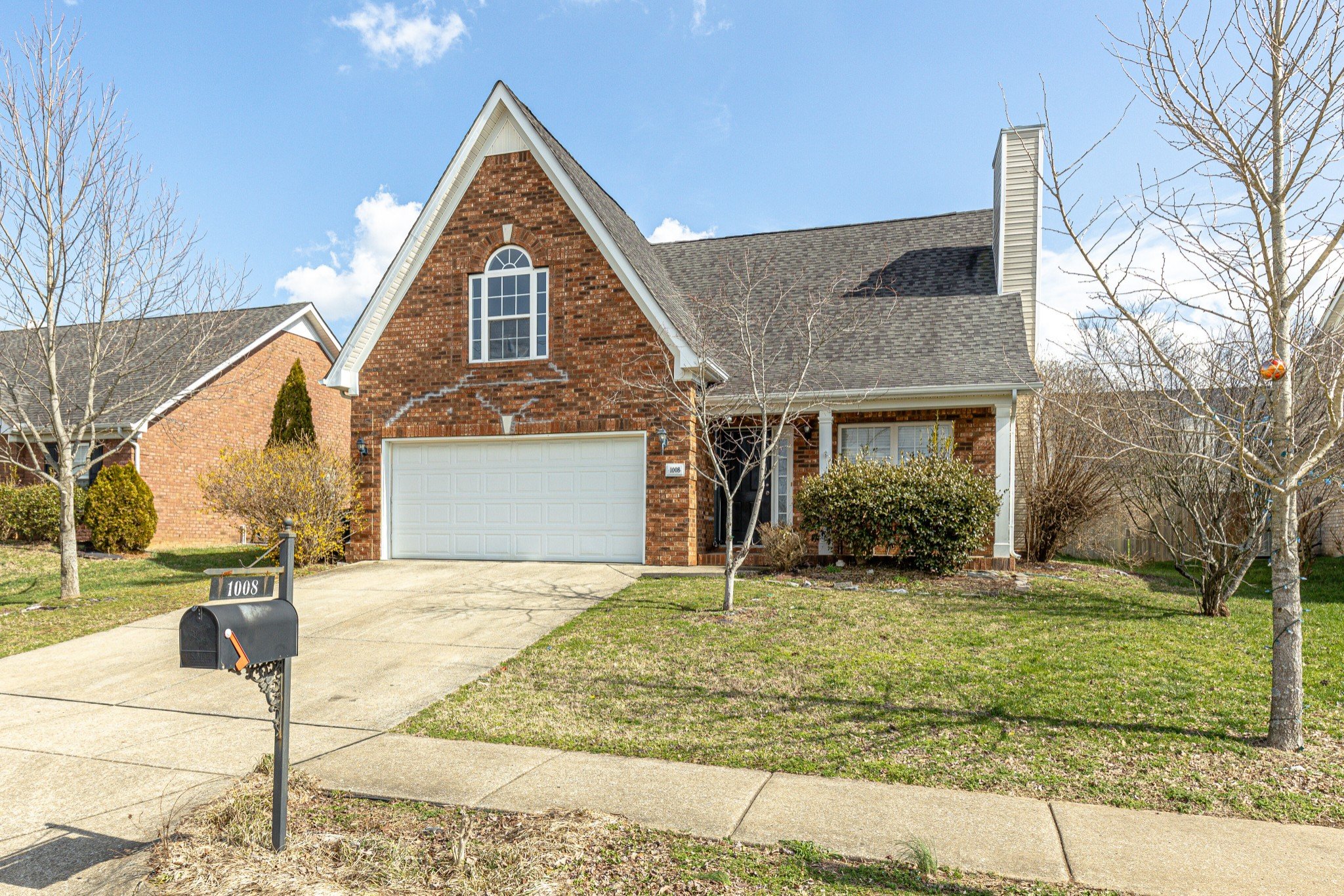 1008 Chapmans Crossing Dr, Spring Hill, TN  37174