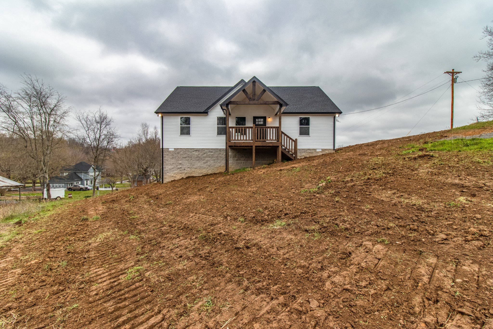 404 Hesson Drive, Red Boiling Springs, TN  37150