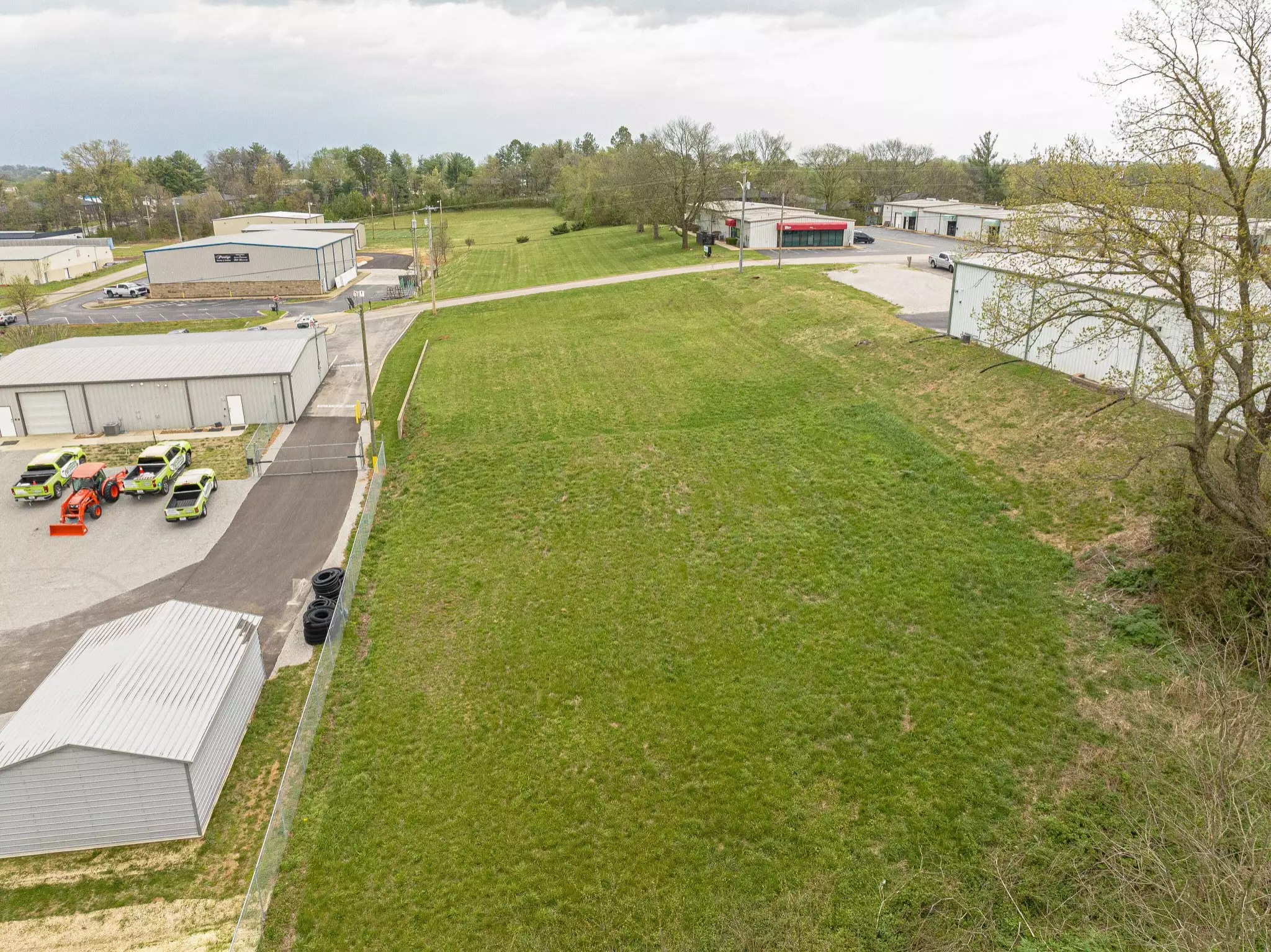 Park Plus Drive, Columbia, TN  38401