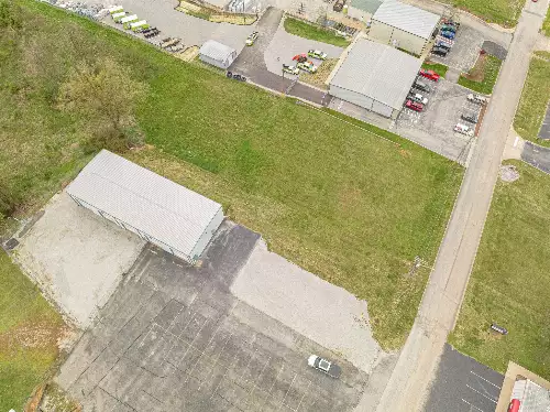 Park Plus Drive, Columbia, TN  38401