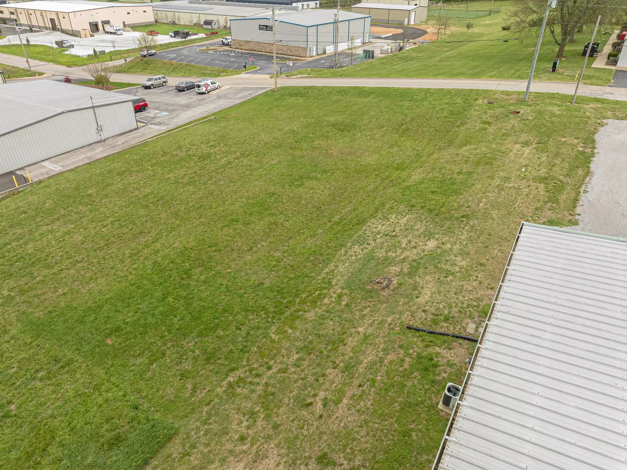 Park Plus Drive, Columbia, TN  38401