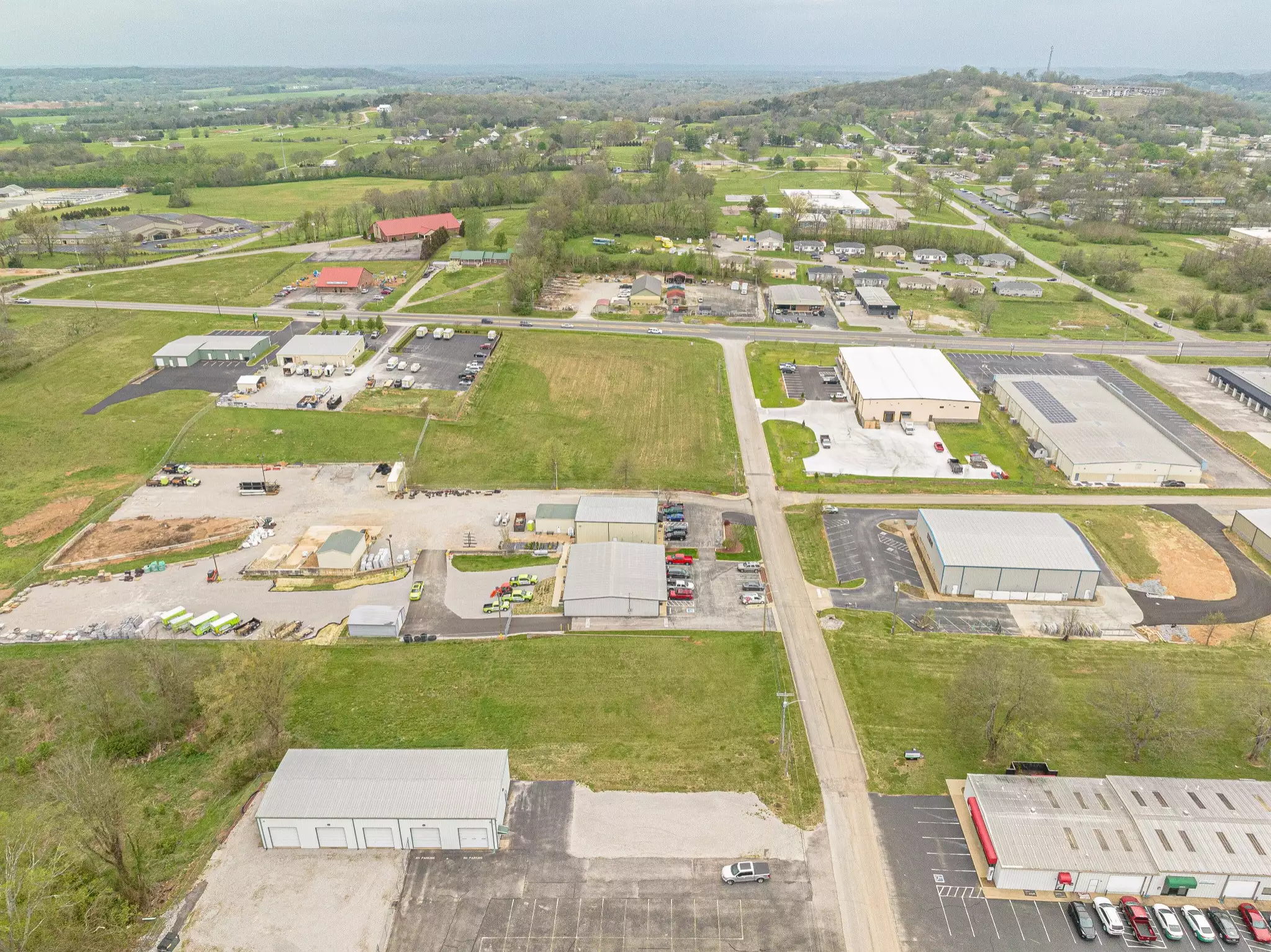 Park Plus Drive, Columbia, TN  38401