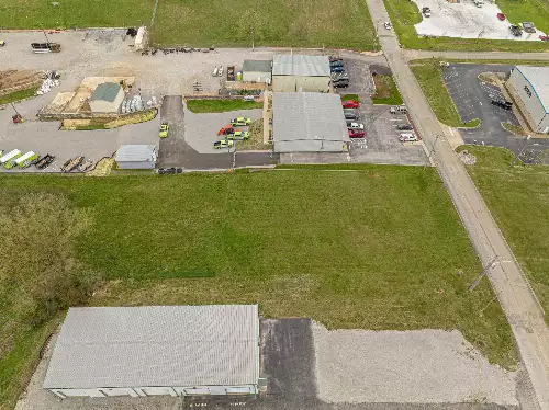 Park Plus Drive, Columbia, TN  38401