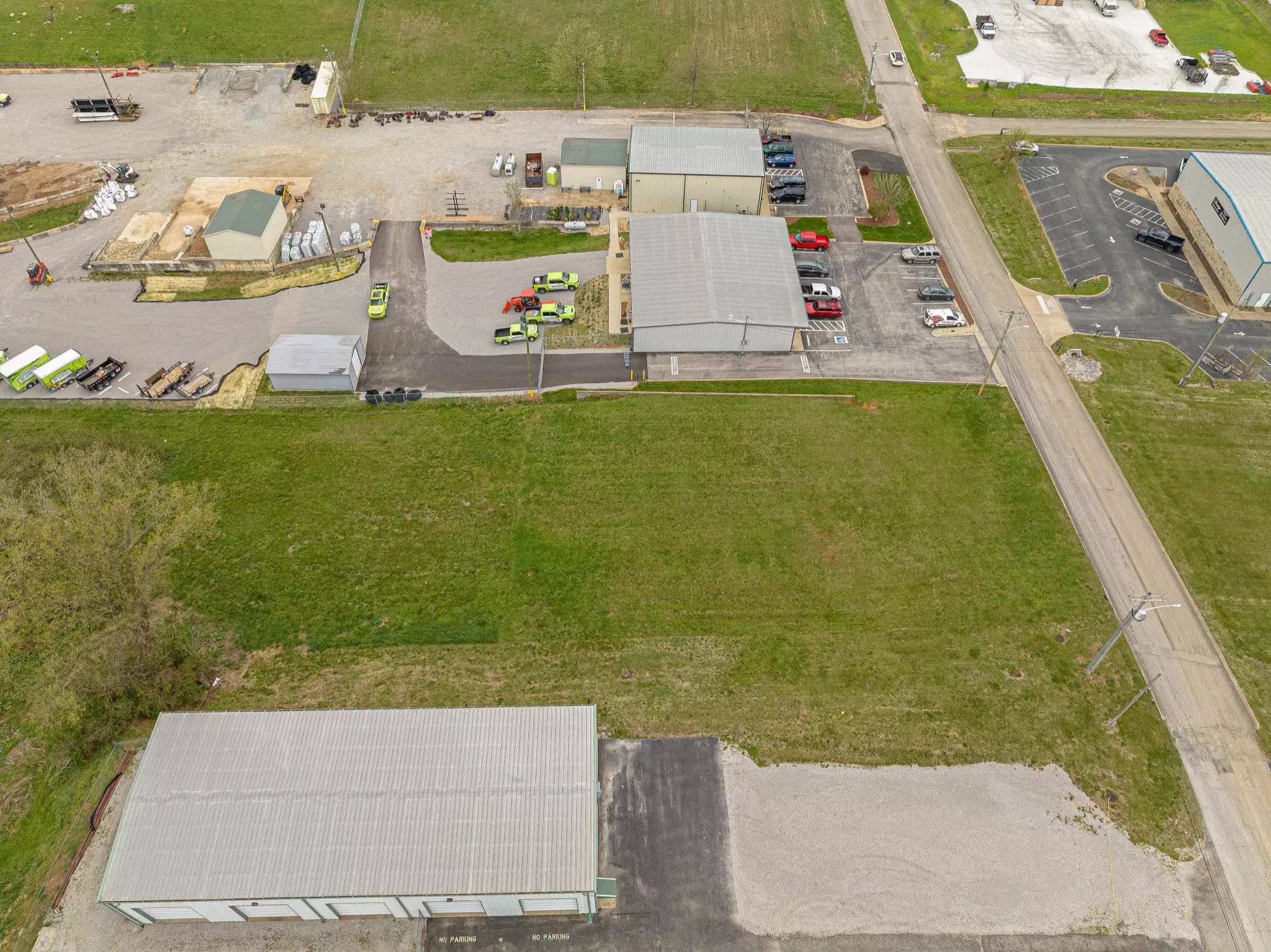 Park Plus Drive, Columbia, TN  38401