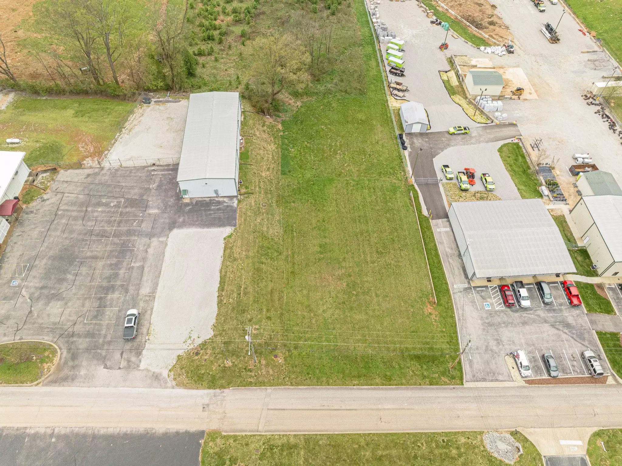 Park Plus Drive, Columbia, TN  38401