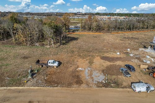 2022 Queenie Johns Dr, Murfreesboro, TN  37128