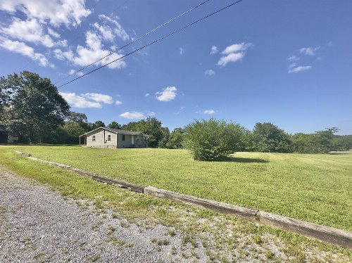 273 Temple Ford Rd, Shelbyville, TN  37160