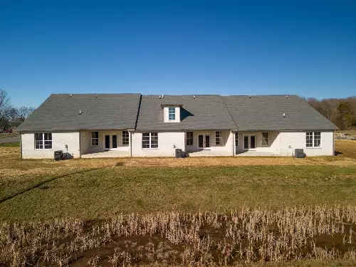 2290 Midland Rd, Shelbyville, TN  37160