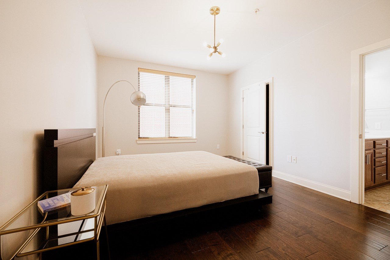 702 Wedgewood Park, Nashville, TN  37203