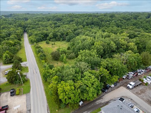 Gatlin Street, Clarksville, TN  37040