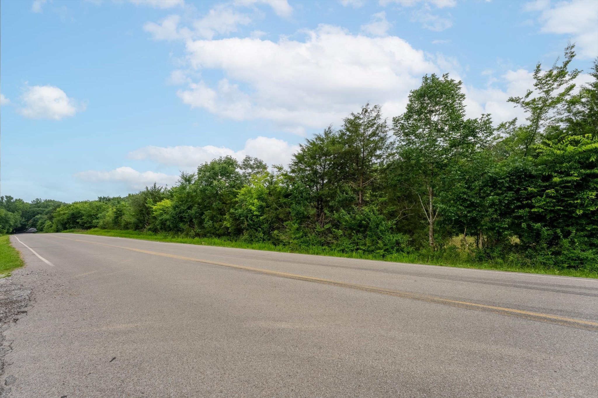 Gatlin Street, Clarksville, TN  37040