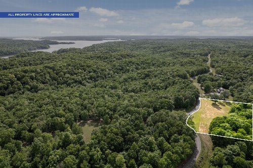 Highwater Rd, Waverly, TN  37185