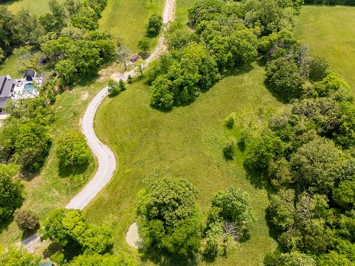 6459 Peytonsville Arno Rd, College Grove, TN  37046