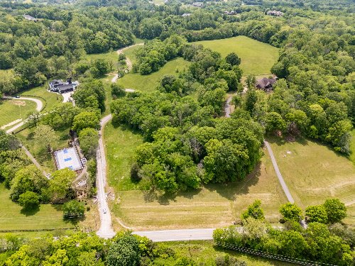 6459 Peytonsville Arno Rd, College Grove, TN  37046