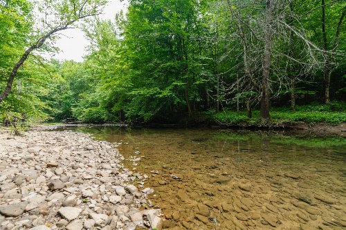 Steel Tram Ridge Ln, Crawford, TN  38554