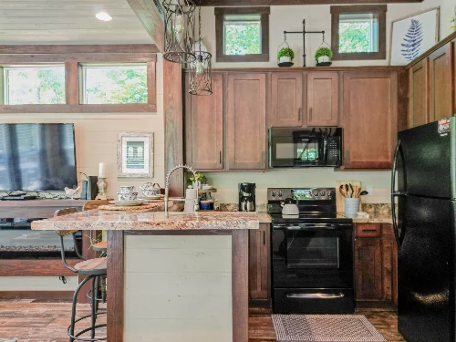 476 Deer Lick Trail, Monteagle, TN  37356