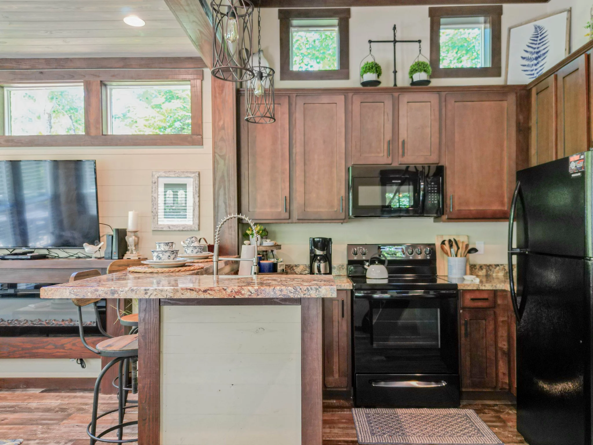 476 Deer Lick Trail, Monteagle, TN  37356