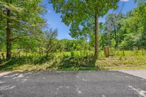 312 Moulder Rd, Shelbyville, TN  37160