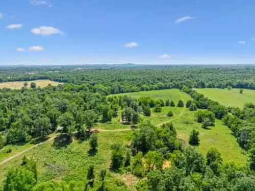 312 Moulder Rd, Shelbyville, TN  37160