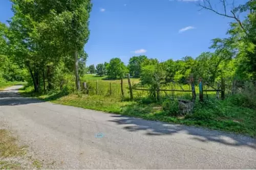 312 Moulder Rd, Shelbyville, TN  37160