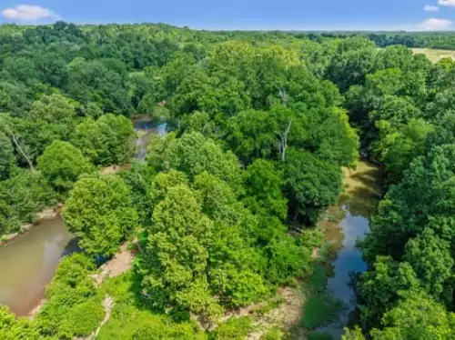 312 Moulder Rd, Shelbyville, TN  37160