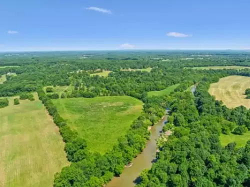 312 Moulder Rd, Shelbyville, TN  37160