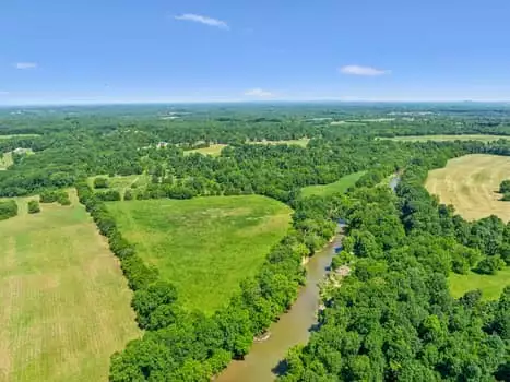 312 Moulder Rd, Shelbyville, TN  37160