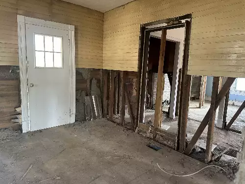 101 Slayden Ave, Waverly, TN  37185