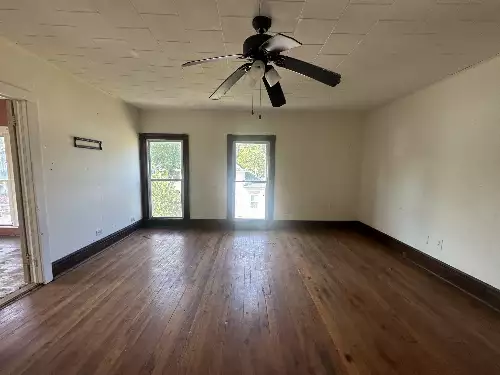 101 Slayden Ave, Waverly, TN  37185