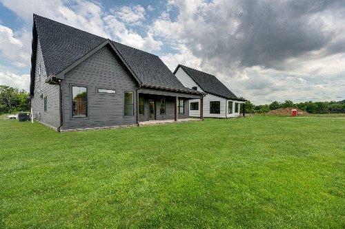 111 Arthur Lane, Cleveland, TN  37312