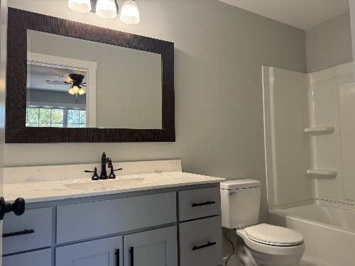 952 Greenwood Ave, Clarksville, TN  37040