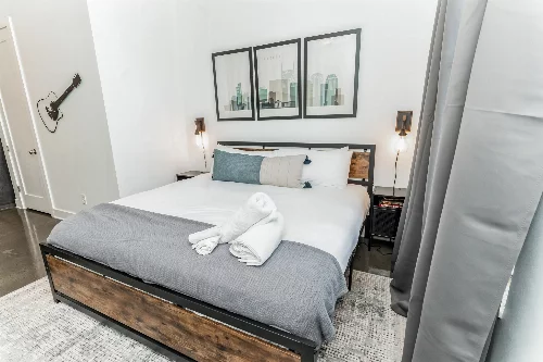 210 30th Ave, Nashville, TN  37203