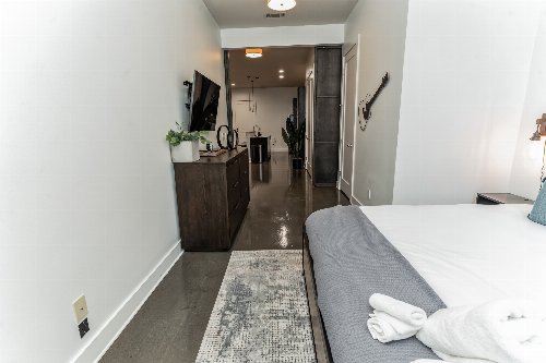 210 30th Ave, Nashville, TN  37203