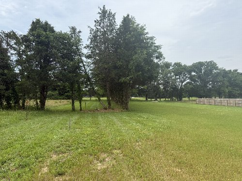 2120 Hamilton Chambers Rd, Lebanon, TN  37087