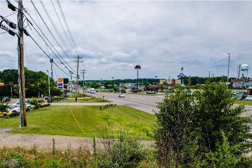 Old Highway 46 S, Dickson, TN  37055