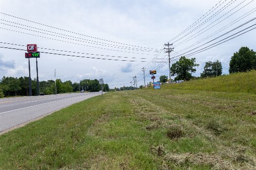 Old Highway 46 S, Dickson, TN  37055