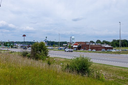 Old Highway 46 S, Dickson, TN  37055