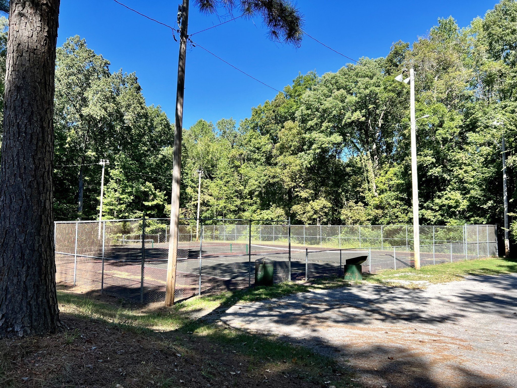 Refuge South Rd, Dover, TN  37058