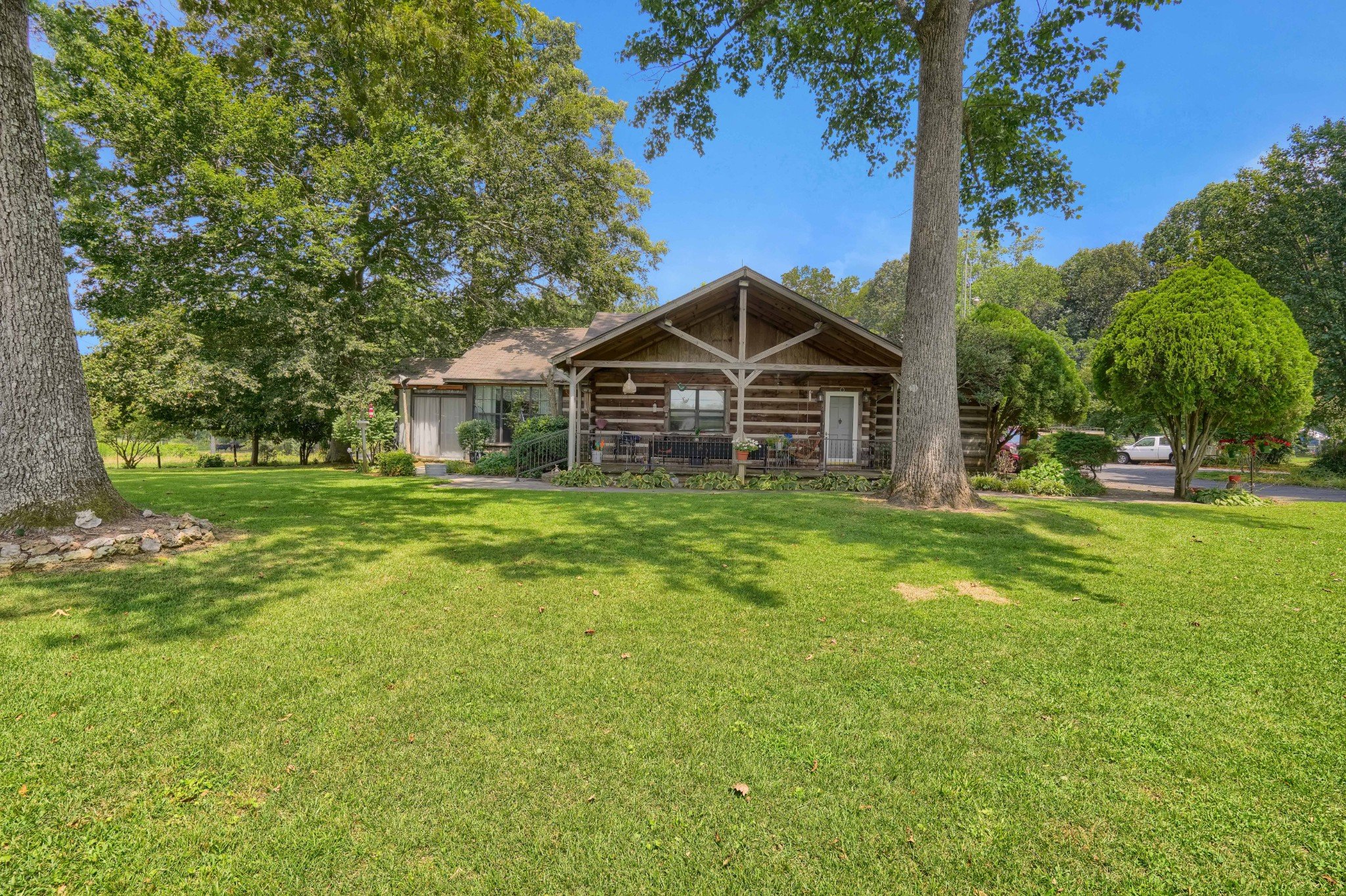 967 Mud Creek Rd, Morrison, TN  37357