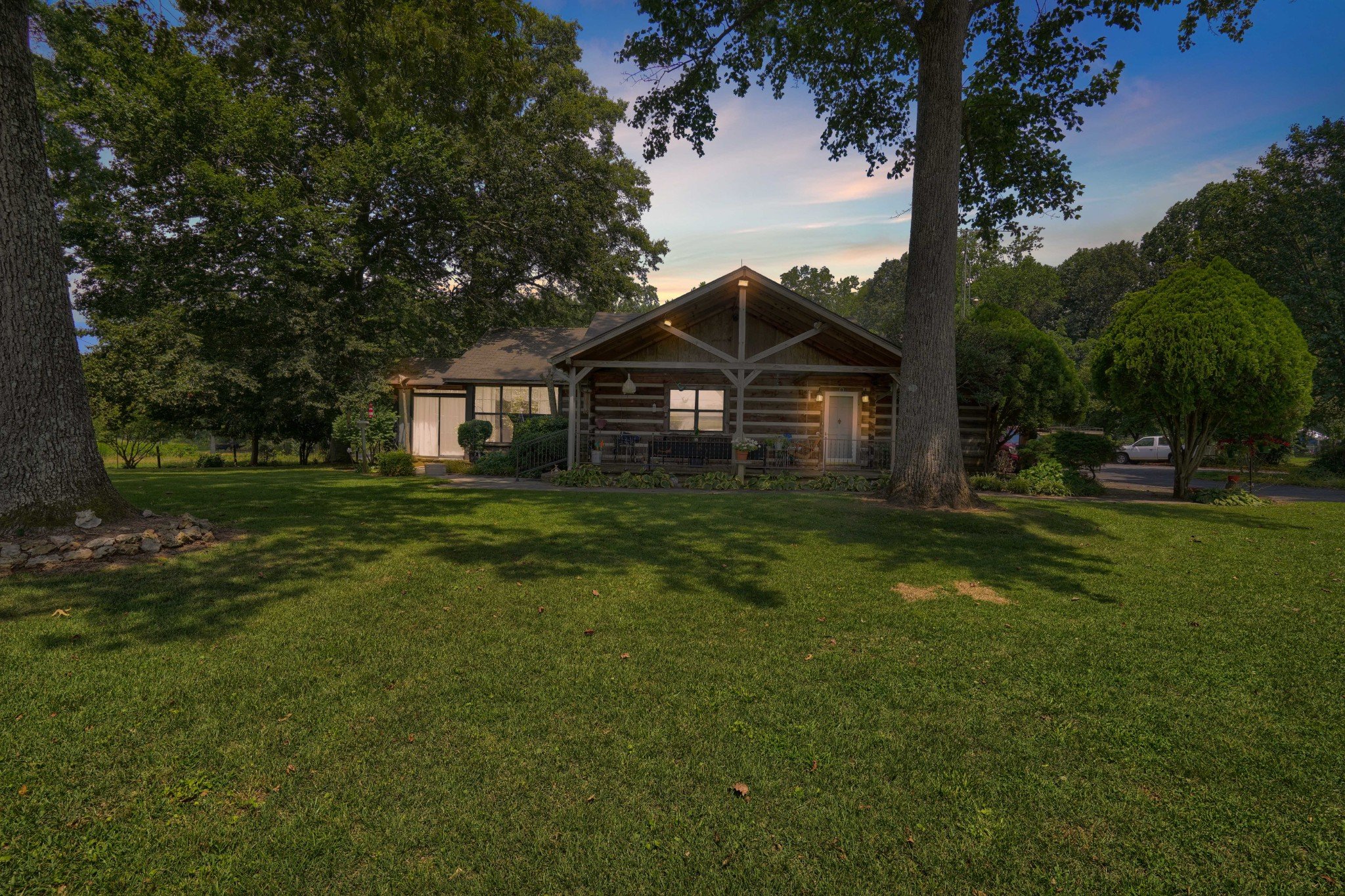 967 Mud Creek Rd, Morrison, TN  37357
