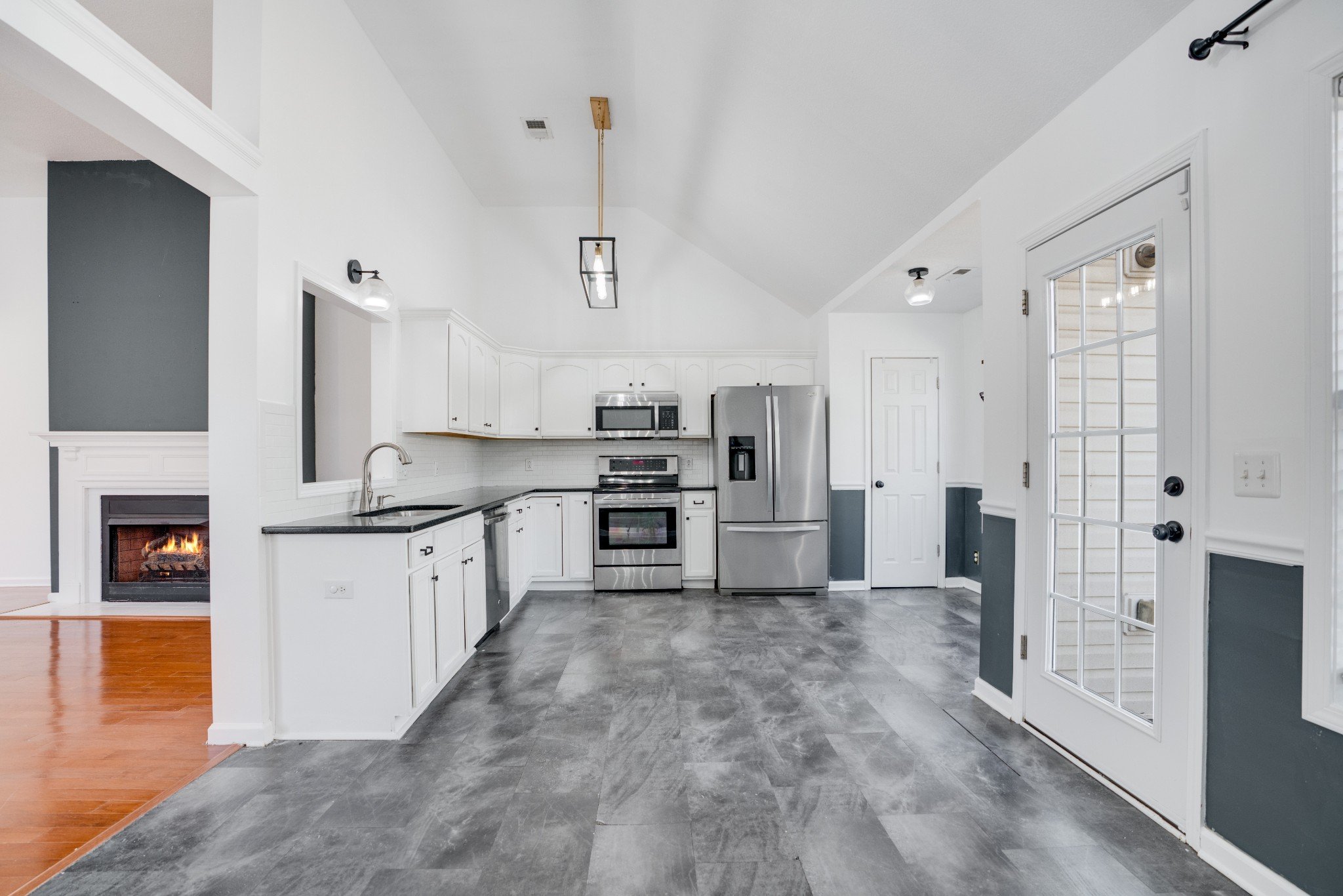 3139 Holly Pt, Clarksville, TN  37043