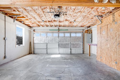 3139 Holly Pt, Clarksville, TN  37043