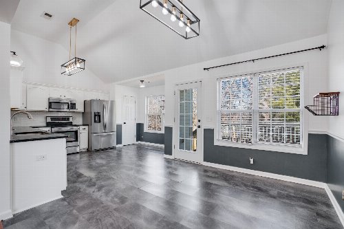 3139 Holly Pt, Clarksville, TN  37043