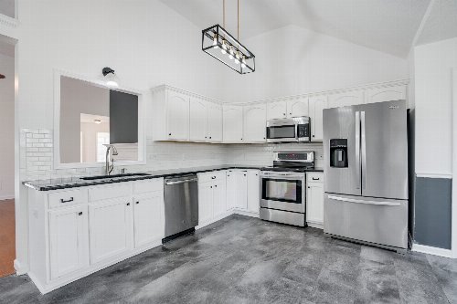 3139 Holly Pt, Clarksville, TN  37043