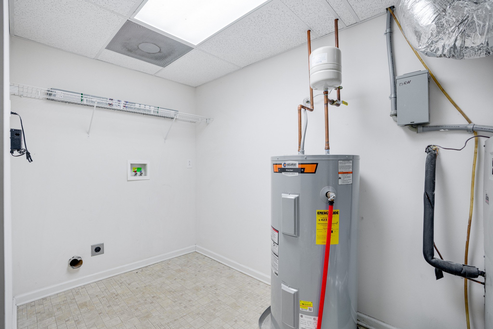 3139 Holly Pt, Clarksville, TN  37043